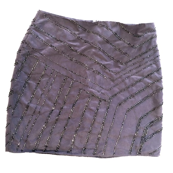 Banana Republic Dresses & Skirts - Beaded mini skirt